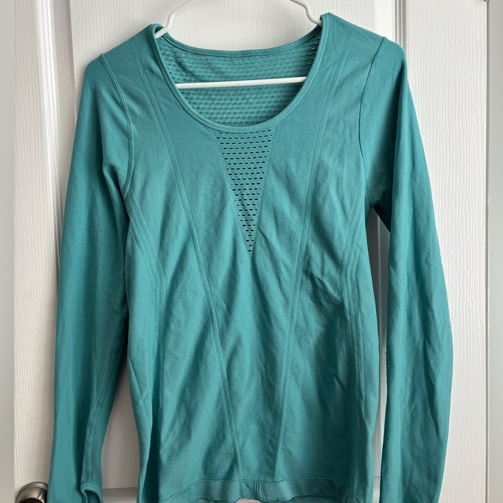 Fabletics Teal Long Sleeve Women's Top With Mesh Details
